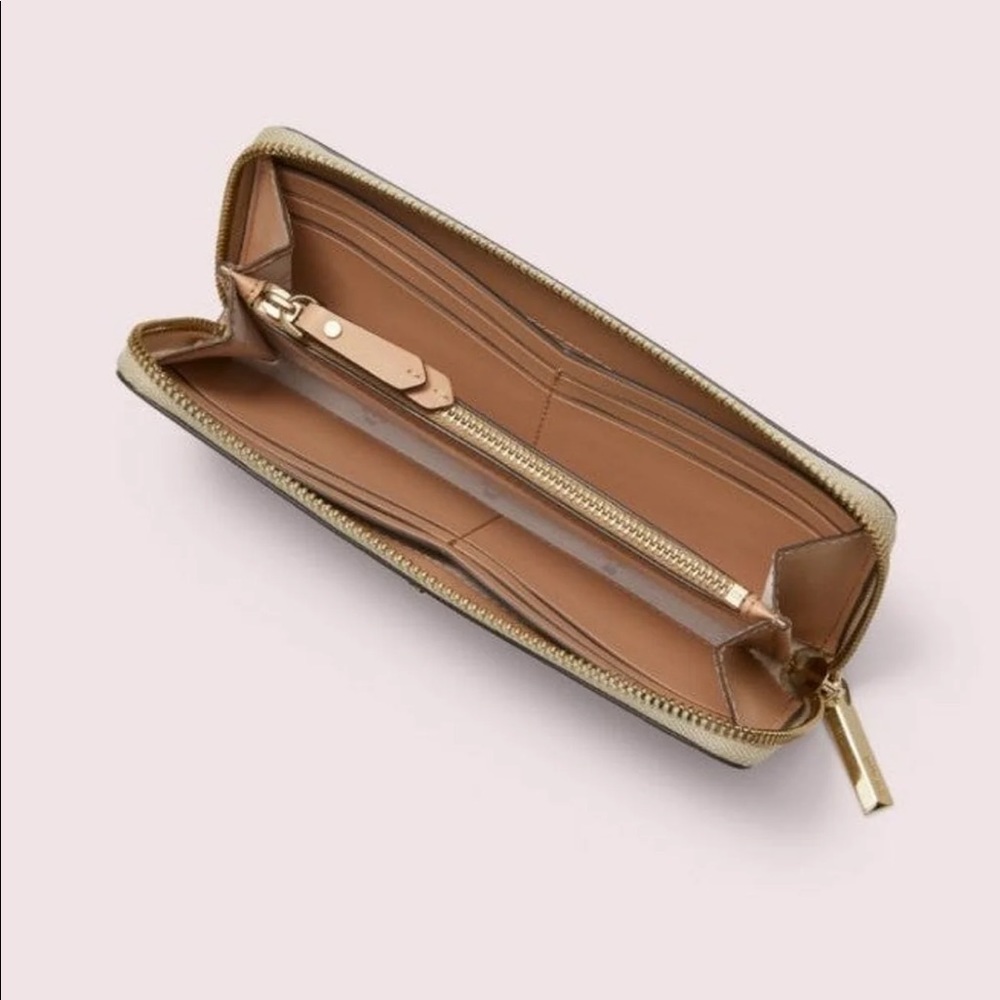 Kate Spade Wallet - Picture 2 of 5